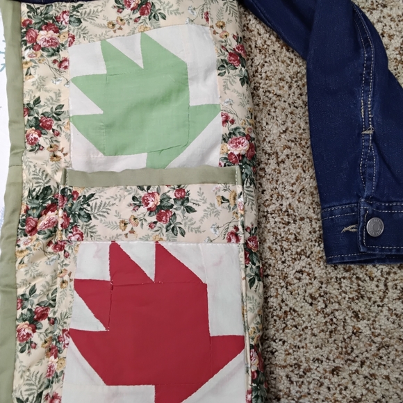 3873 Size Medium Quilted Patchwork Jean Jacket with Multicolor Leaves - Picture 2 of 7